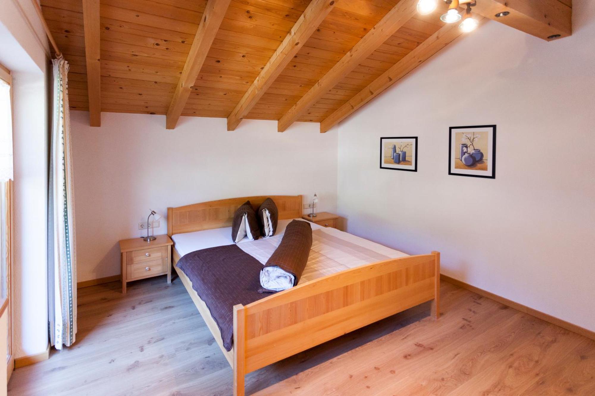 Ferienwohnungen Franz Pfeifer / Beatrice Roduner Gaschurn Room photo