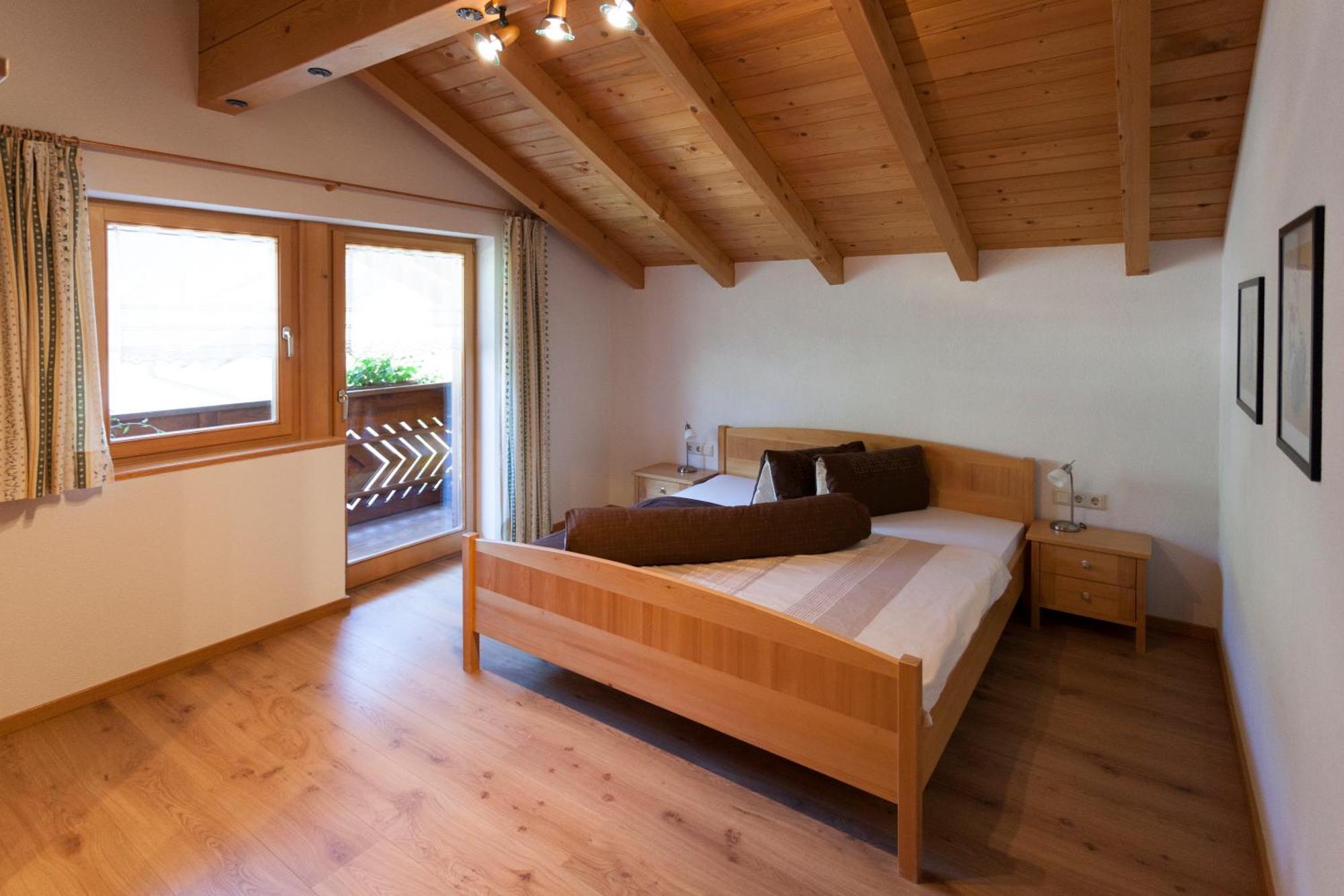 Ferienwohnungen Franz Pfeifer / Beatrice Roduner Gaschurn Room photo